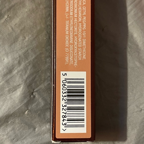 LAST ONE!!The Viral Charlotte Tilbury Hollywood Contour Wand: shade fair… - Picture 3 of 6